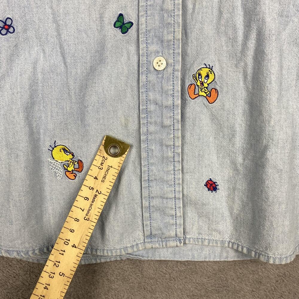 Vintage Tweety Bird Shirt Mens Medium Blue Denim Warner Bros Studio Store 90s - Picture 6 of 16